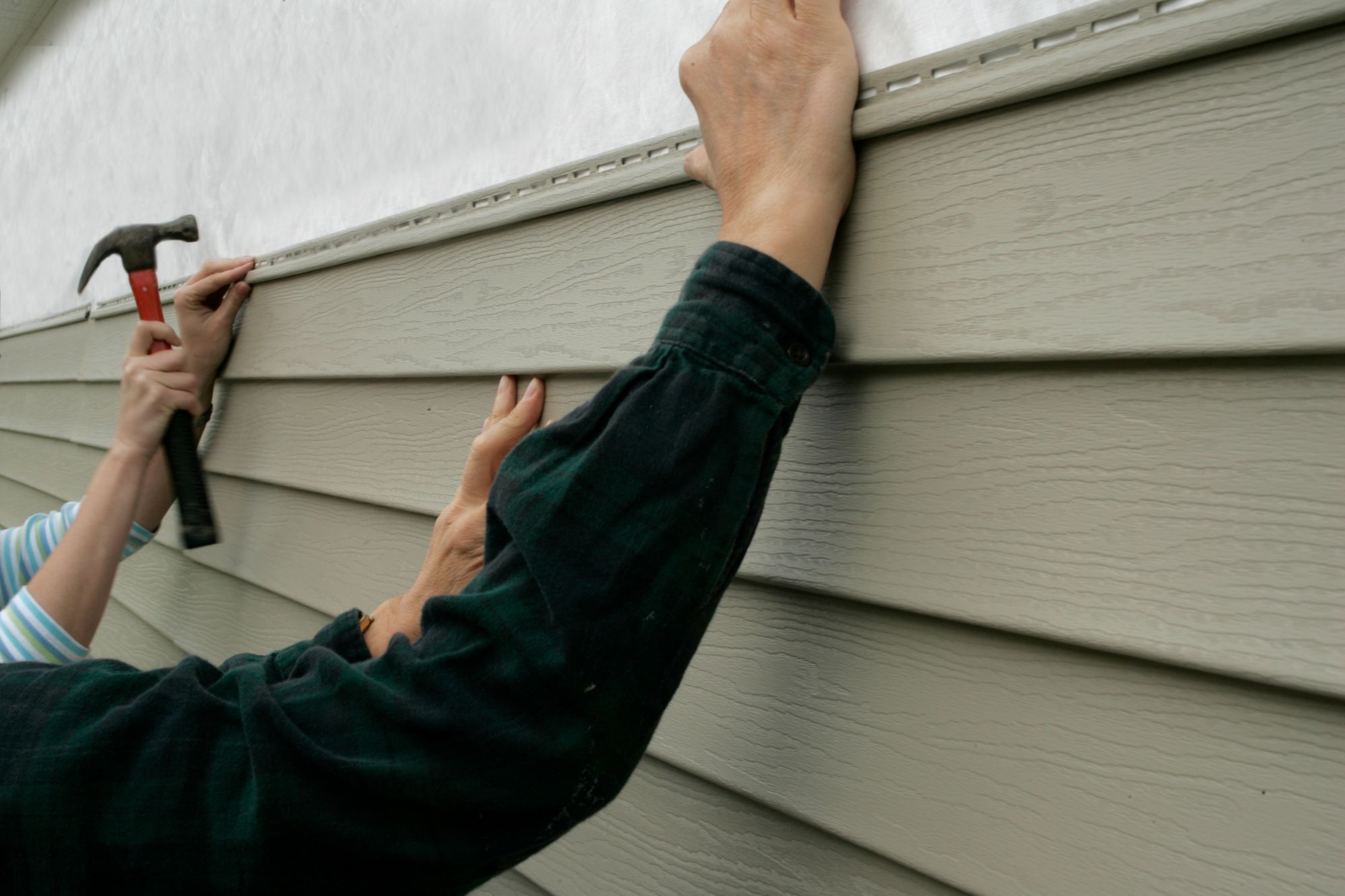 Mastering Siding Replacement Recognising Signs and Costs