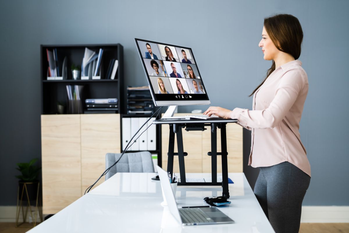 benefits of standing desks
