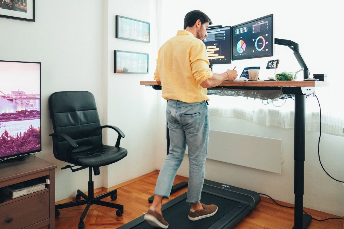 Unlock Health Guide to Standing Desks Types & Benefits