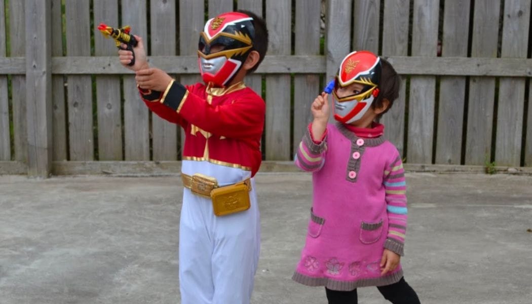 Kids dressed as Power Rangers