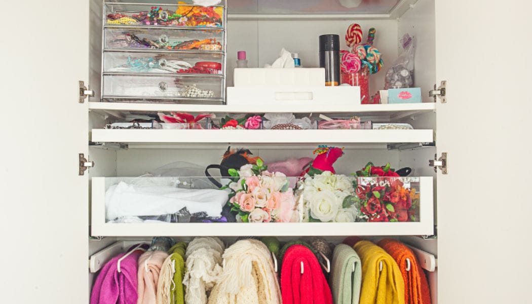 how to organize wardrobe