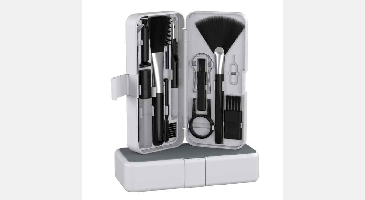 18 in one gadget cleaning kit