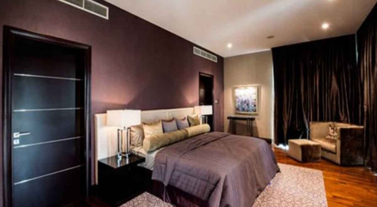 ambient bedroom in Aishwarya Rai's Dubai Villa