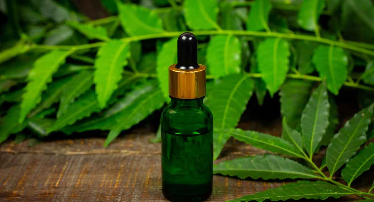 Neem Oil for repelling cockroaches