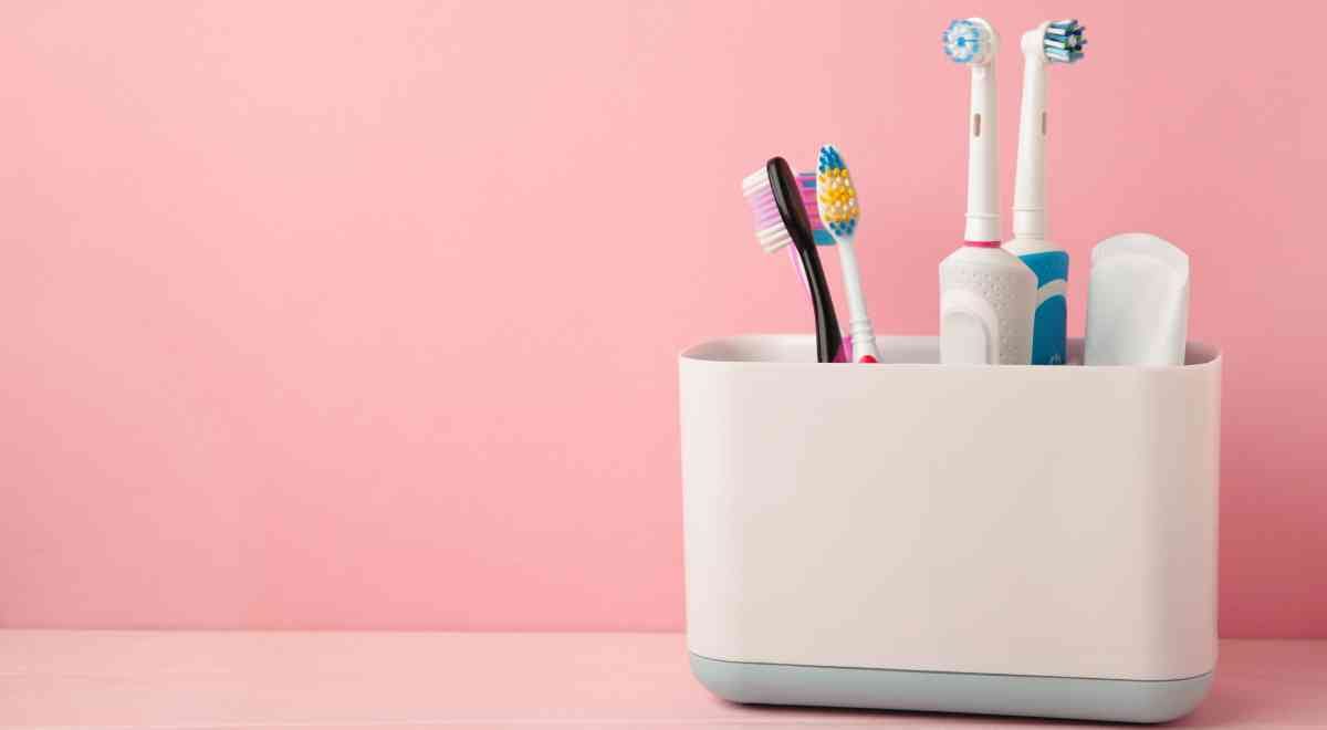 toothbrush holder