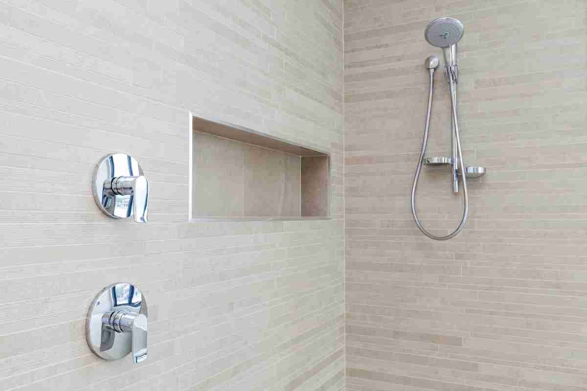 bathroom fixtures