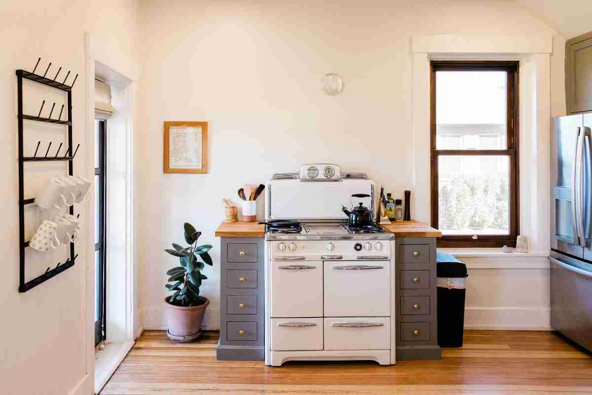 Customized Drawers for Laundry Hampers