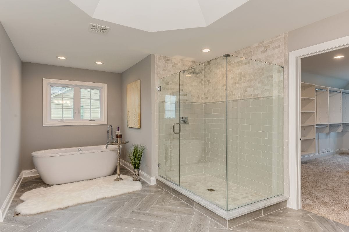 BATHTUB OR SHOWER? Which Works In Your Bathroom