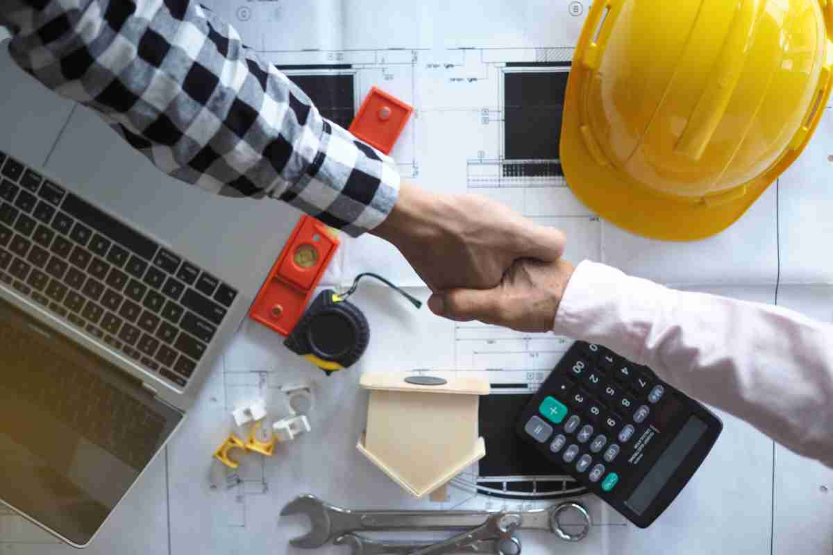 Hiring A Housing Contractor