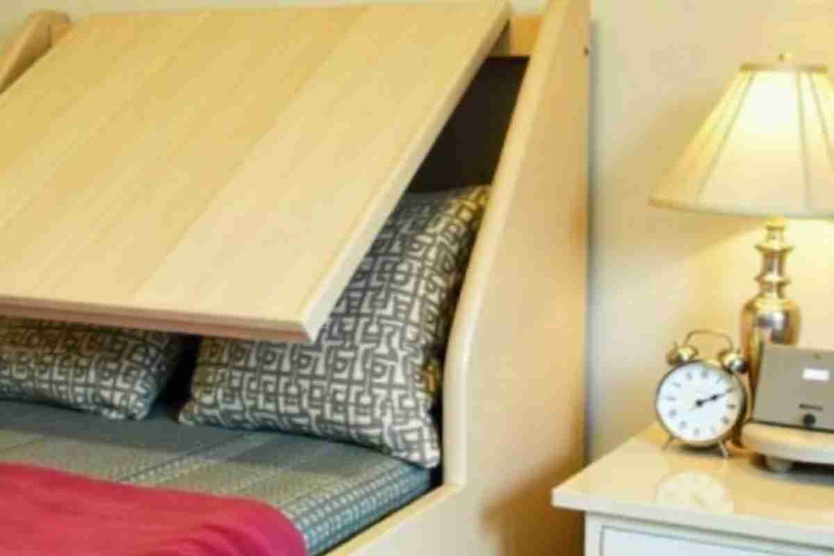 Lift  Up Headboard 