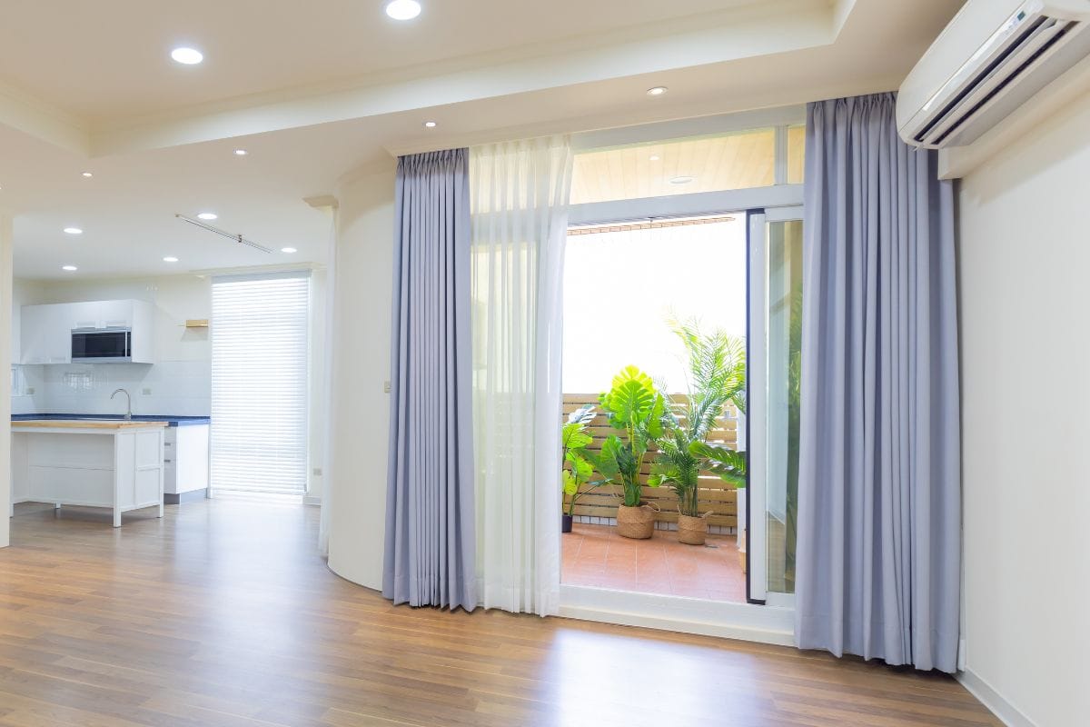 Hanging Up New Curtains? Don’t make these 3 mistakes!