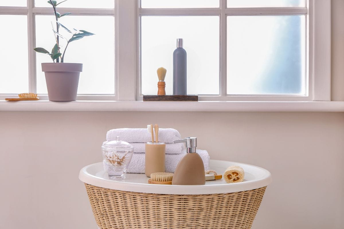 Accessorized Toiletries
