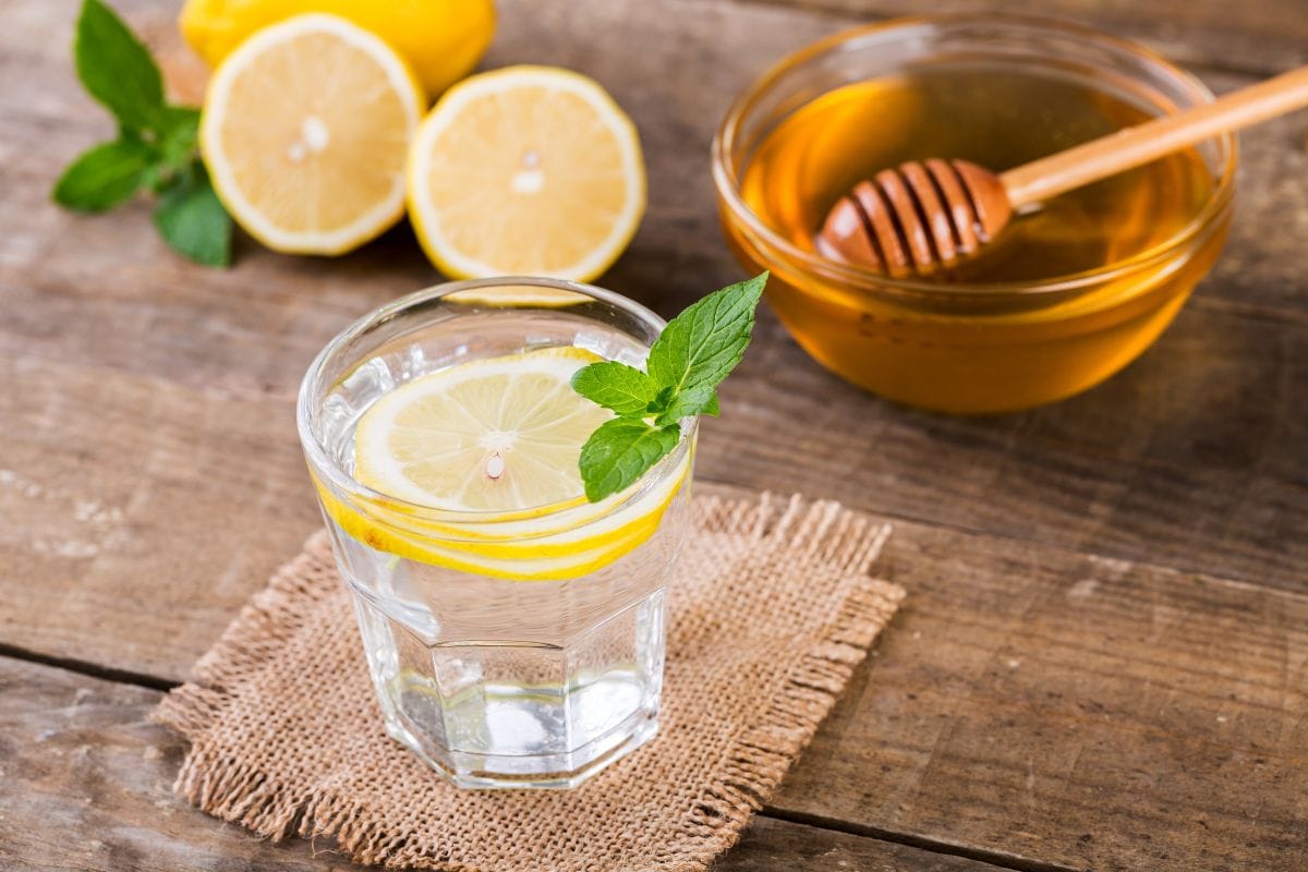 Lemon And Honey For Face