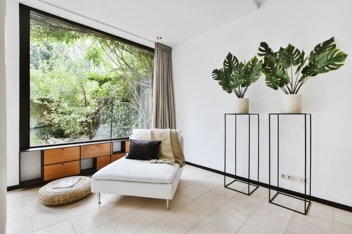 How to Choose the Right Colors for Painting Your Home