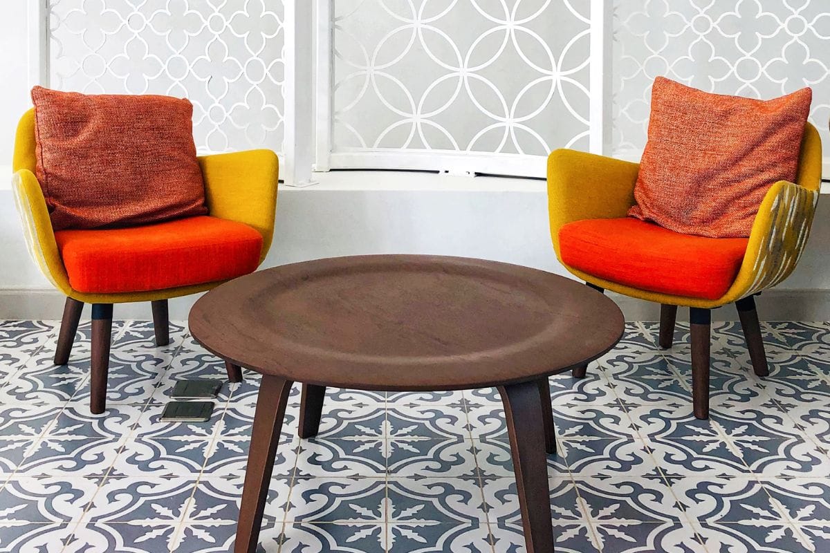 The tiny circular table