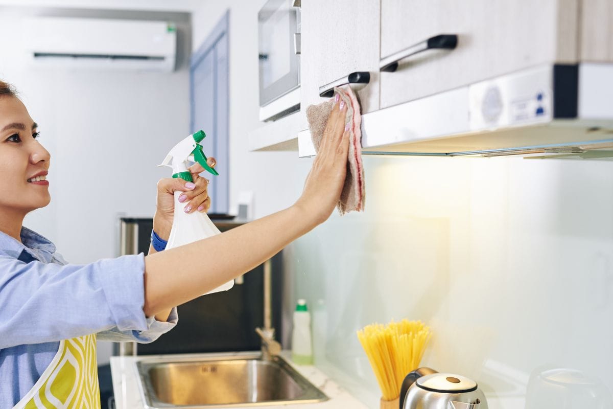 Kitchen Cabinet