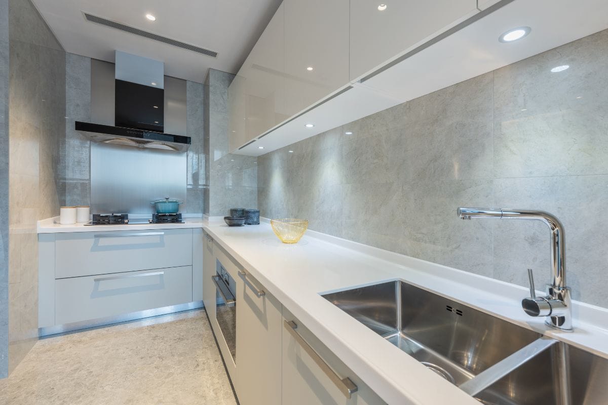 Choose A Simple Splash back