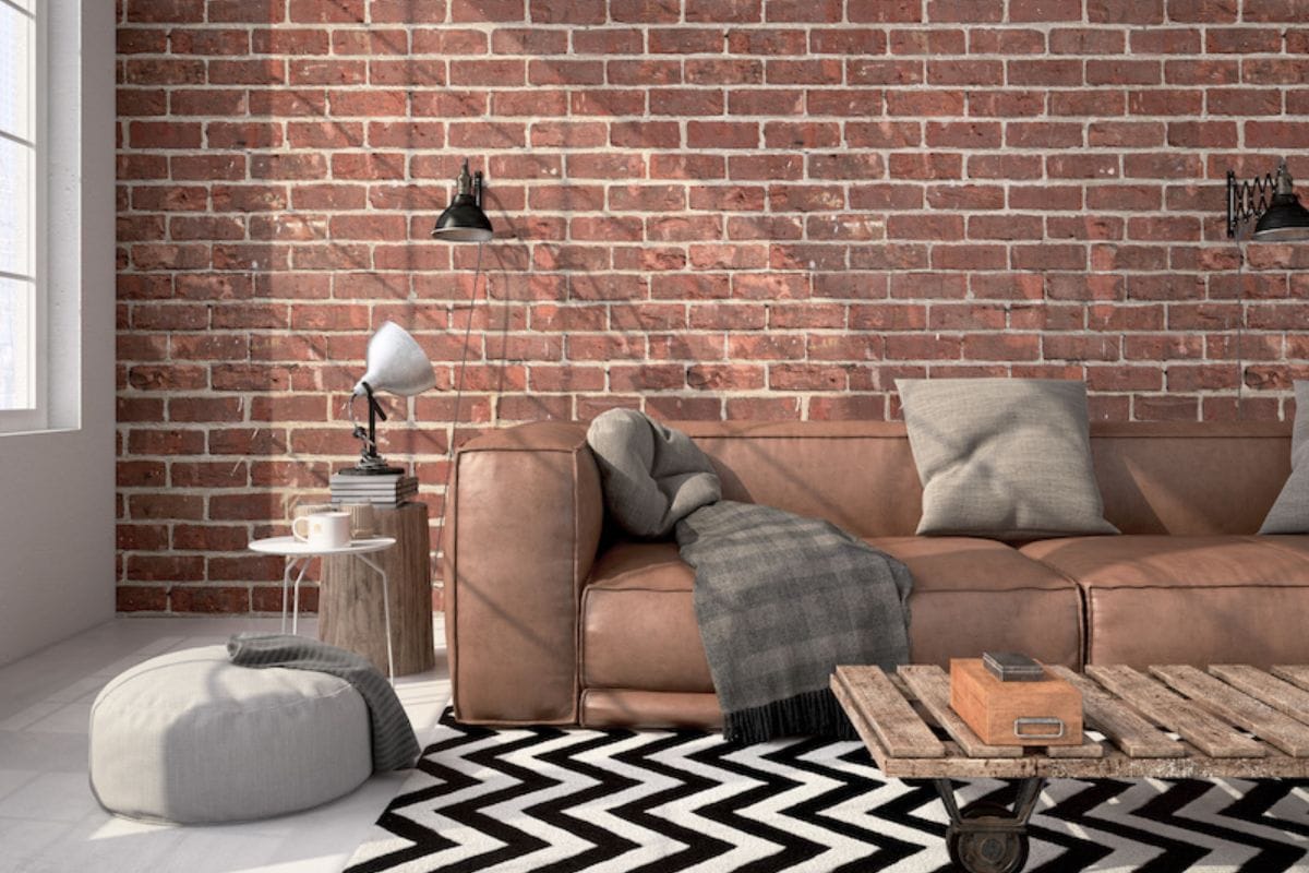 Clutter-Free Spaces