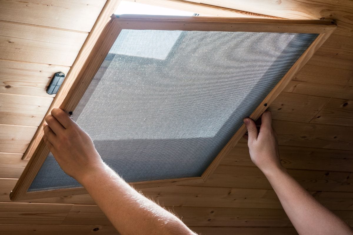 FIXED MOSQUITO NETS