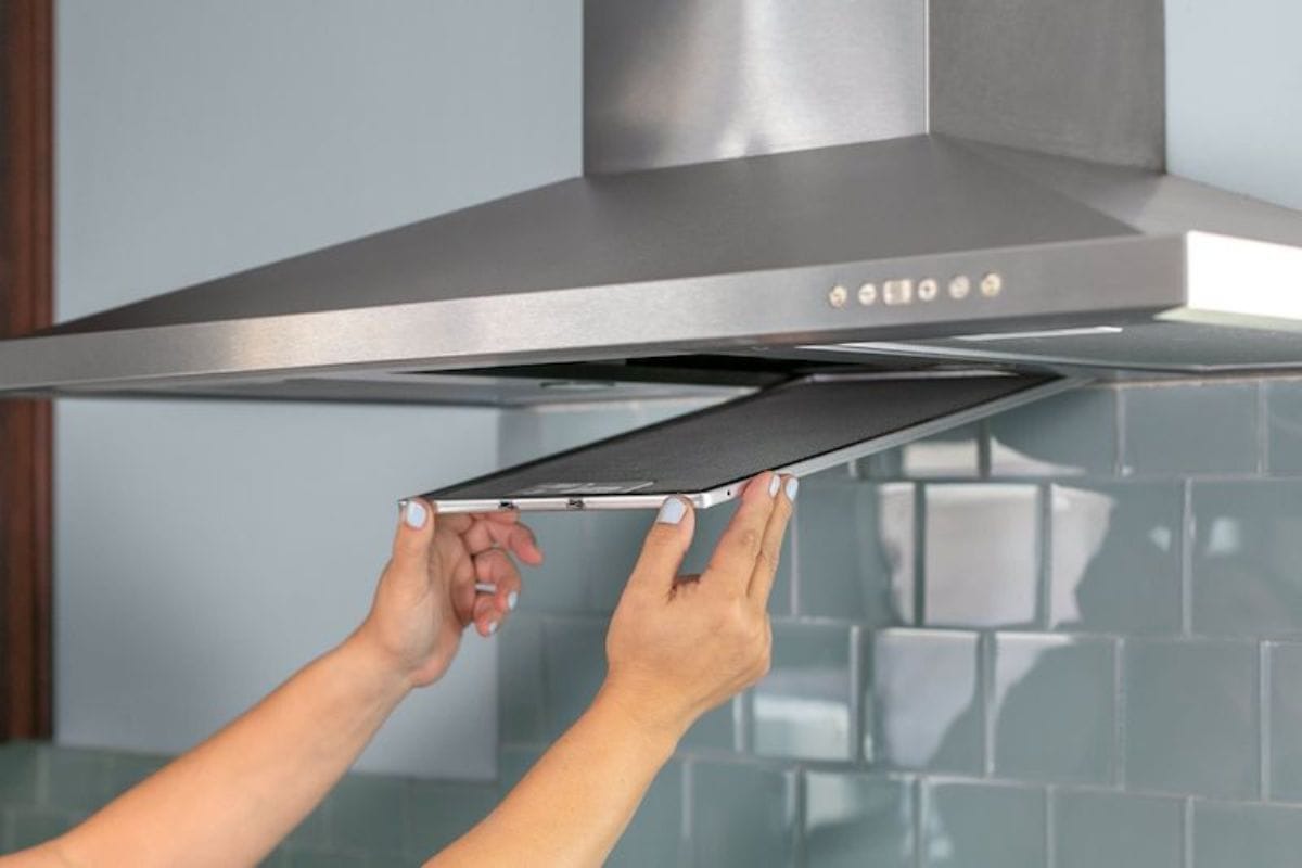 How to Effectively Clean Chimneys