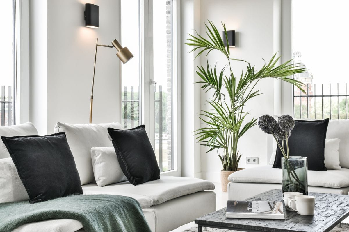 Small Living Room Decorations to up the Style Factor