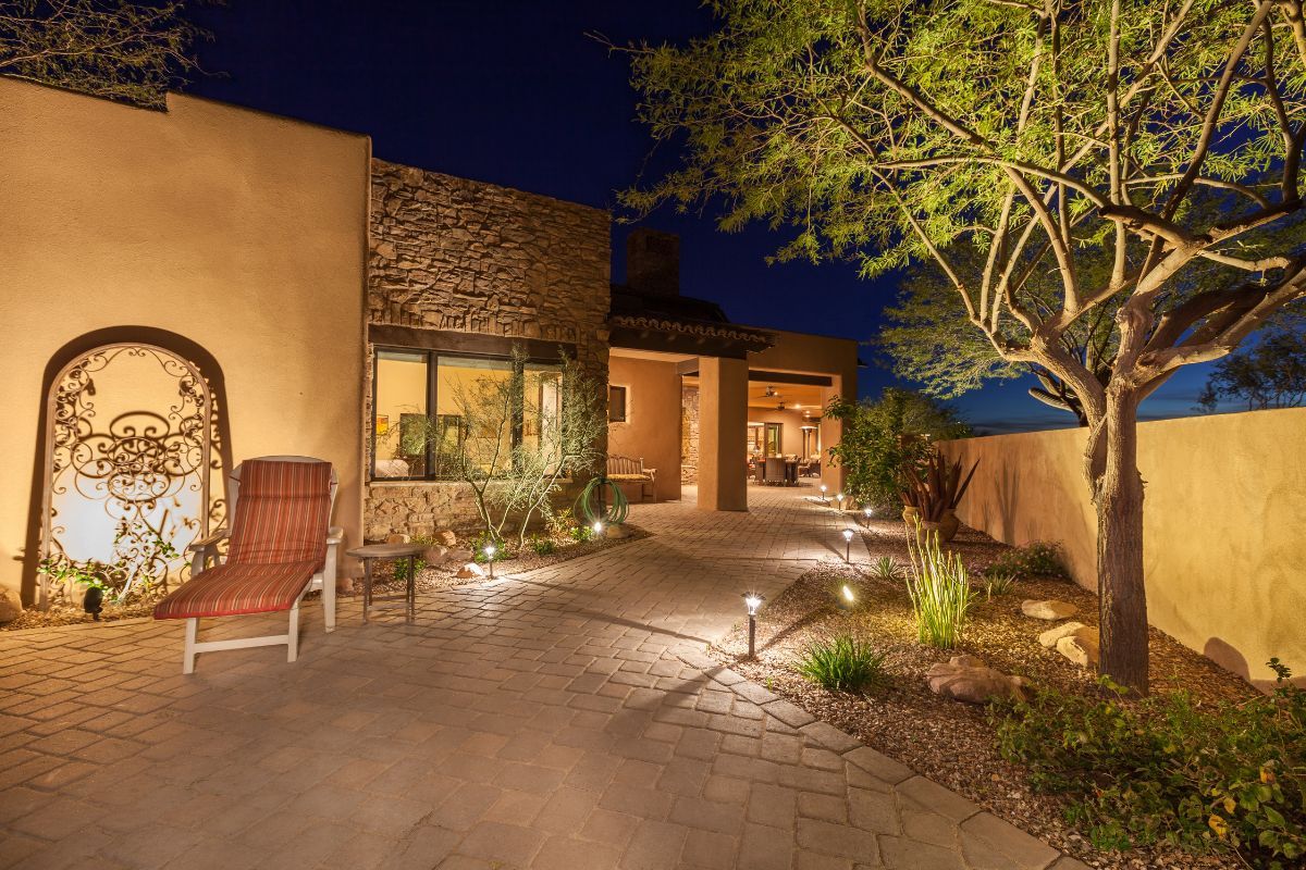 Creating a Dreamy Outdoor Space with Landscape Lighting