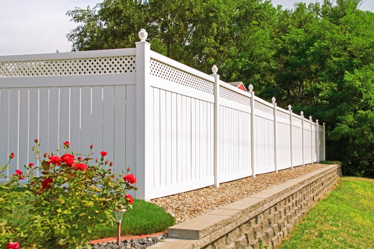 Best Care Tips for Your Vinyl Fence You Need to Know