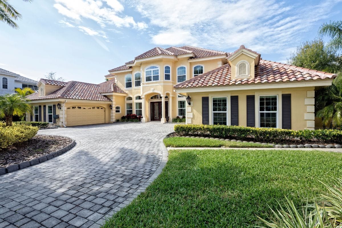 Paving Paradise: Key Considerations for Planning a Driveway