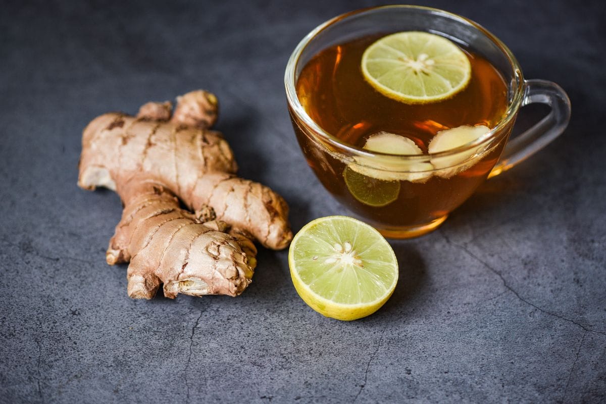 15 Health Benefits of Ginger Root & Ginger Tea