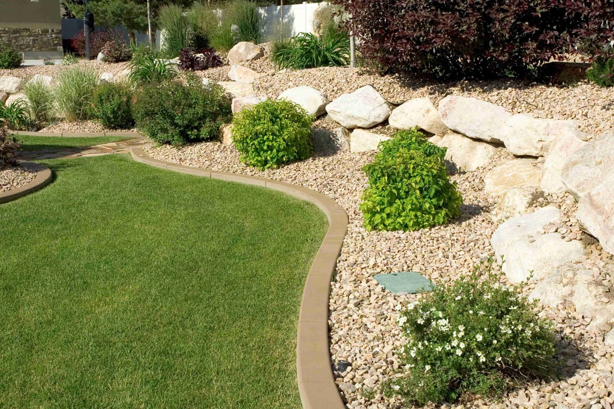 Smart Outdoor Landscaping Design