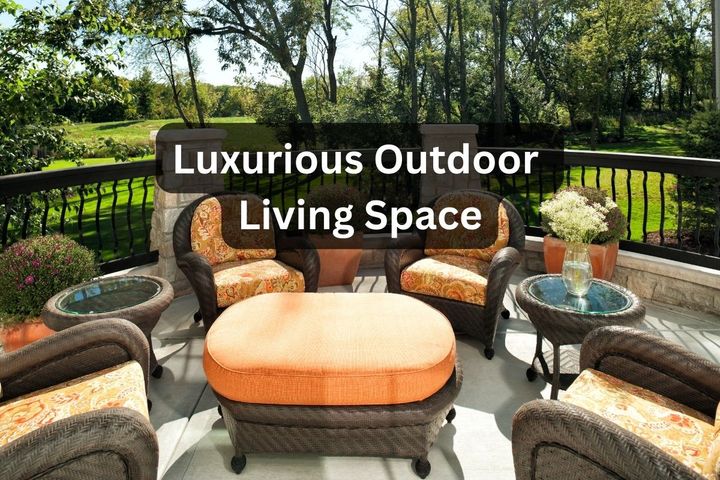 Luxurious Outdoor Living Space