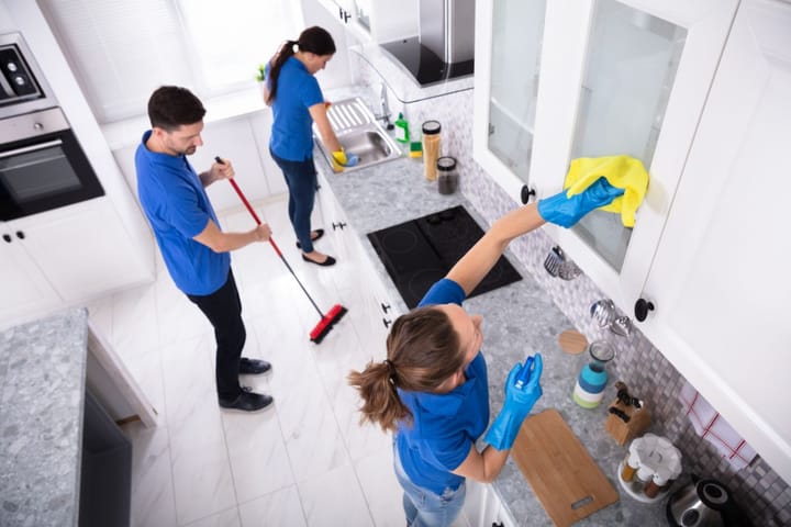 professional kitchen cleaning step-by-step guide