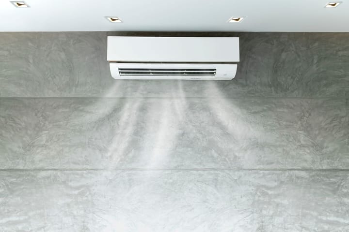 AC