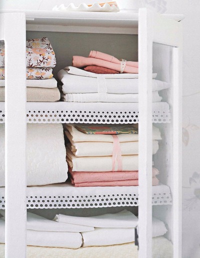 Wardrobe with pillow cases, duvets, a backup set of sheets