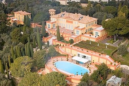 Top 10 Most Luxurious Houses Of The World Hometriangle 2 Villa Leopolda French Riviera It Is The Most Luxurious