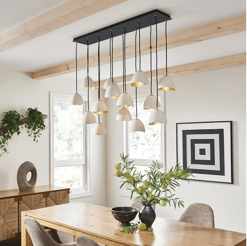  Chandeliers and Pendant
