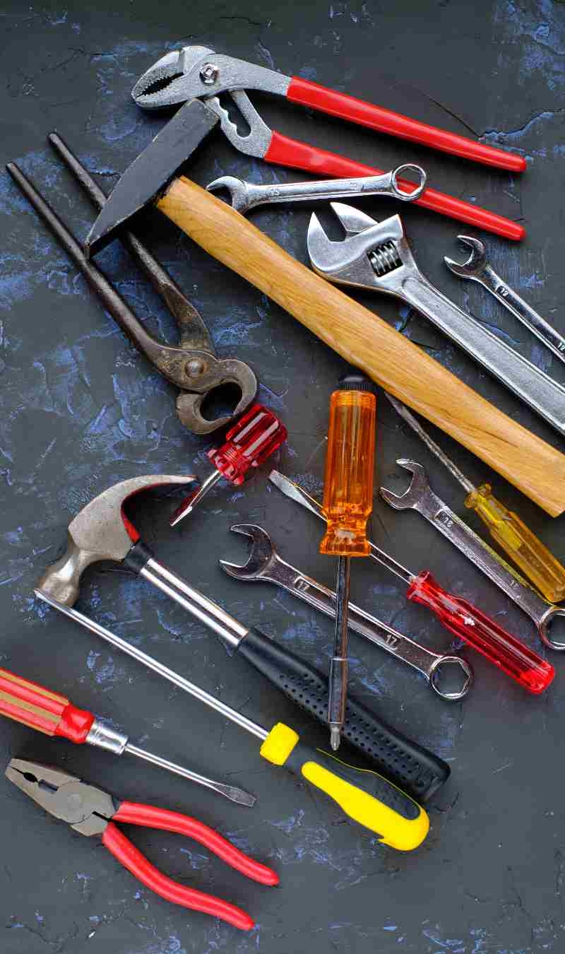 7 Must Have Tools For Every Homeowner img