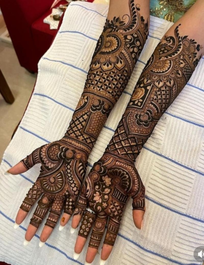 Pramod Mehandi Arts-project-5