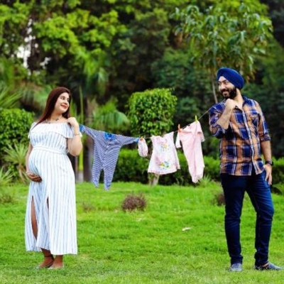 Maternity Shoot By Clickofy Moments