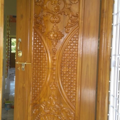 Work photos by Subramaniyan Carpenter