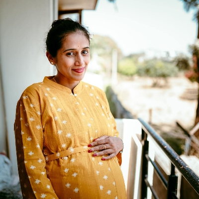Maternity Photoshoot By Dinesh Boiri Photography