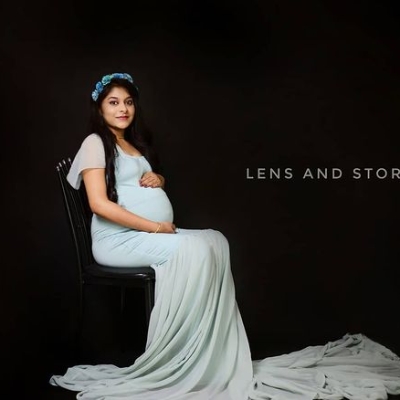 Maternity Shoot by Lens And Stories