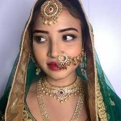 Pooja Makeup Artist & Beauty Saloon-project-6